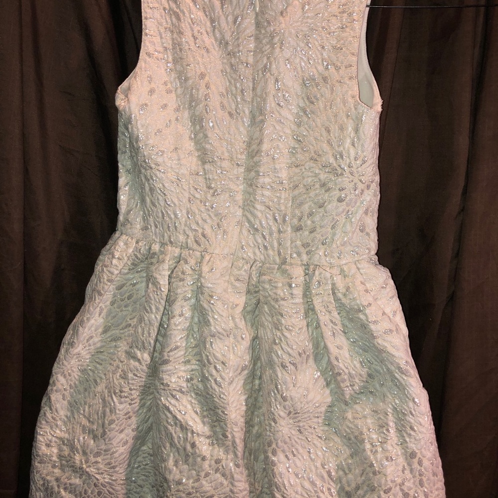 Dress - Picture 3 of 7